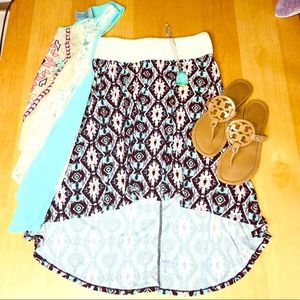🦄🦄Short in front/long in back tribal skirt💙💚💗